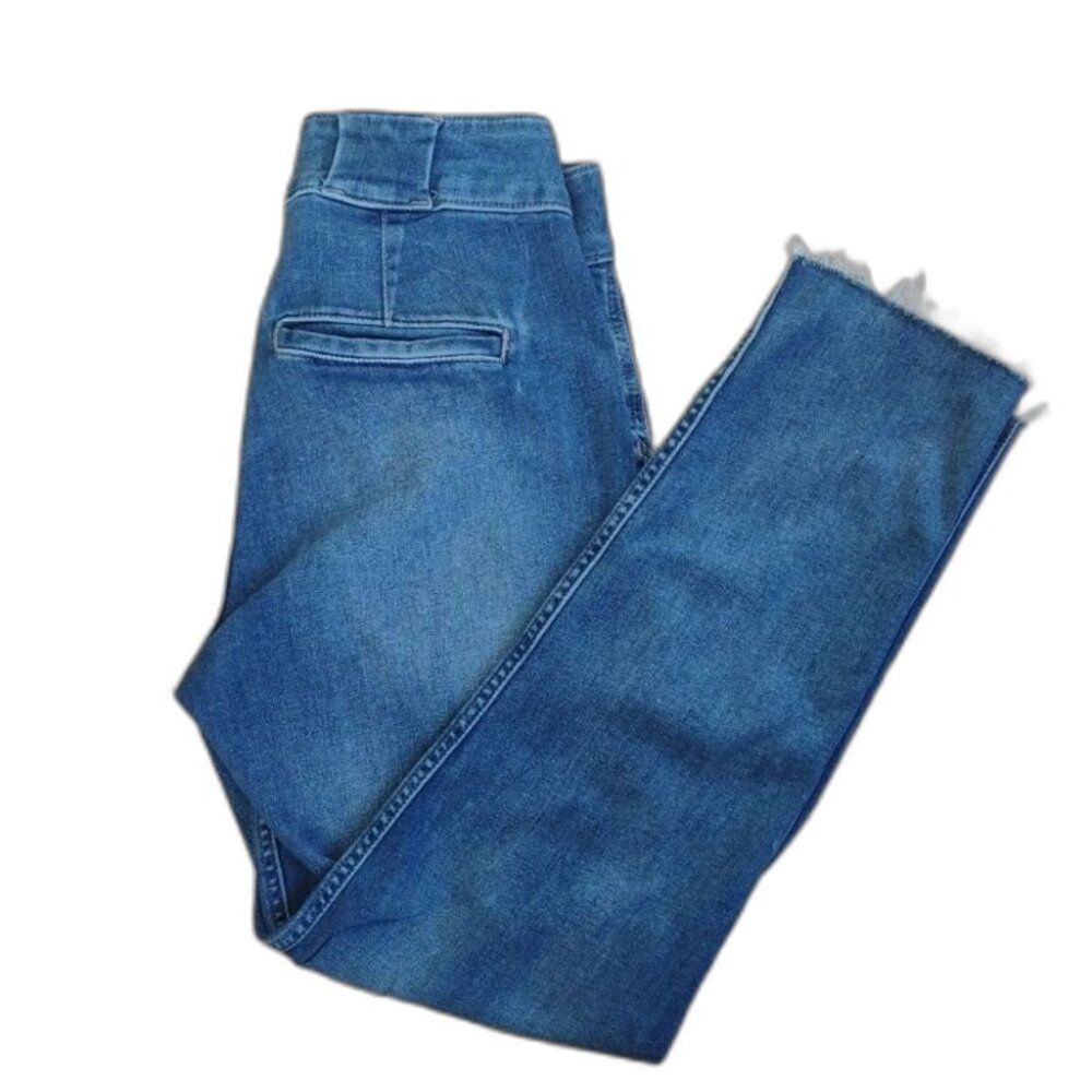 Hollister Ultra Rise Mom Jeans Vintage Stretch Raw Hem Medium Wash Size 5R